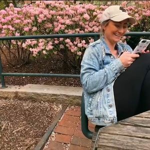 Meet your Posher, Jillian